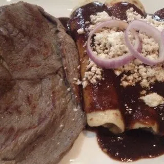 3 Enchiladas de Mole Veracruzana