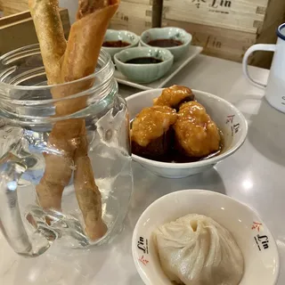 Chicken Taro Egg Roll (3)