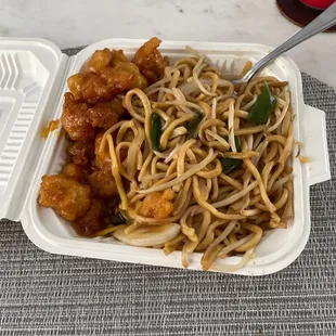 Orange Chicken lunch special with chow mein
