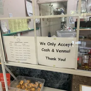 Update as of 8/25/21: They take Venmo and cash only so be ready with your phone or some moolah!