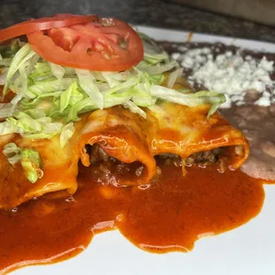 a plate of mexican food