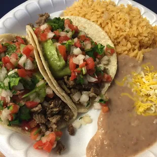 Couple tacos