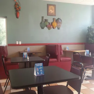 4 booths and 4 tables