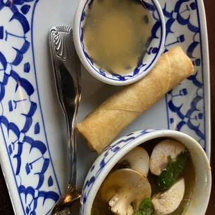 Tom yum soup &amp; egg roll part of lunch special