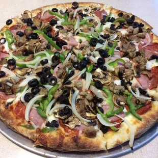 deluxe pizza - so good!