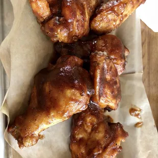poultry, chicken wings and fried chicken, chicken wings, fried chicken wings, food, bbq wings, fried chicken, chicken, bbq chicken