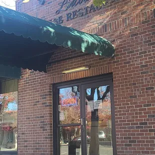 Front of restaurant