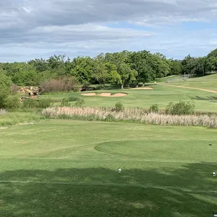 Very well maintained tee boxes