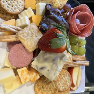 Charcuterie board