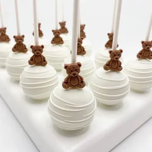 Teddy Bear Cake Pops