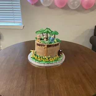 Jungle theme cake