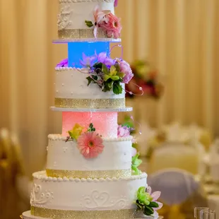 Our wedding cake with changing lights.