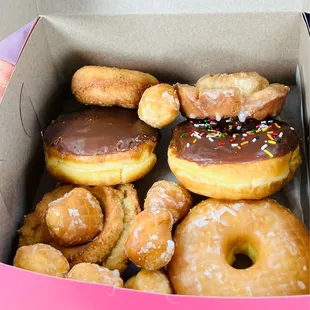 Linda's Coffee & Donuts