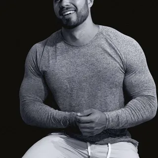 Davis L.
