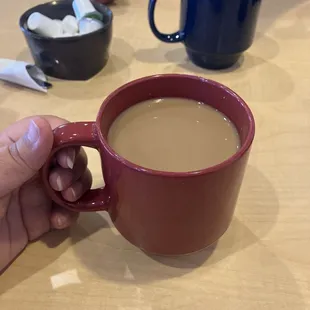 Hoy Coffee with creamer