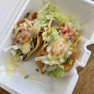 Crunchy tacos - 1 chicken and 1 beef