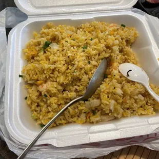 Large shrimp fried rice