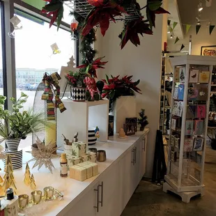 festive holiday items