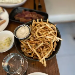 Shoestring French Fries