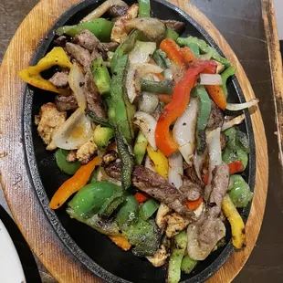 Mixed fajitas