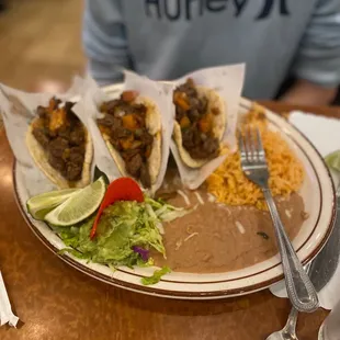 3 Tacos de Carne Asada