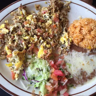 Huevos con Machaca