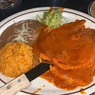 Gallo al Chipotle Estilo Parangaricutirimicuaro