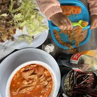Menudo, Huaraches con Carne, Kids Combo de Enchilada