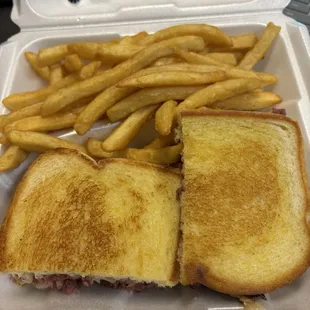 Ruben sandwich