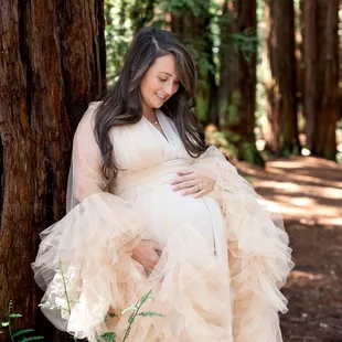 Maternity Portraits with Client Closet access