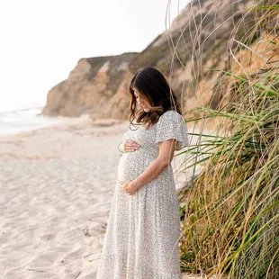 Beach Maternity Photos