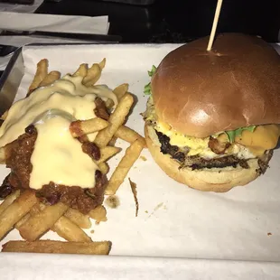 Velvet Hammer Burger