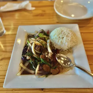 Spicy Eggplant Plate ($13.95)