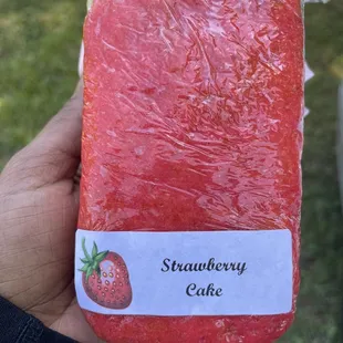 Fresh Strawberry Cake!!