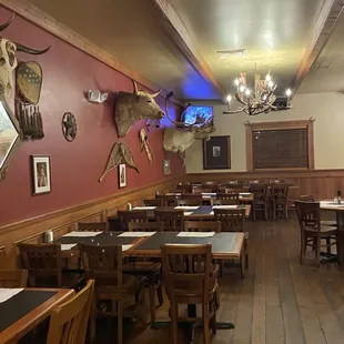 Dinner ate, this place has plenty of room! For birthdays or work events.