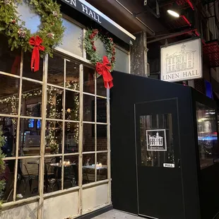 the entrance to the restaurant