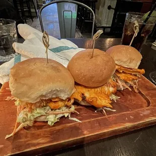 Buffalo chicken sliders