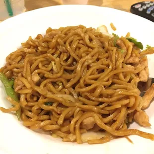 Chicken Lo Mein