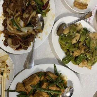 Dinner choose 3 entrees special