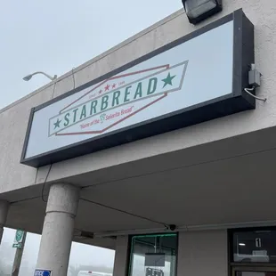 the outside of a restaurant
