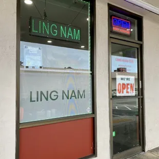 Front door/Entrance
