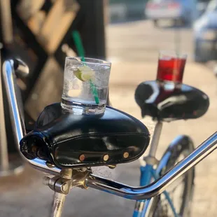 Nothing like delish cocktails on our boy Ol&apos; Blue The Tandem!