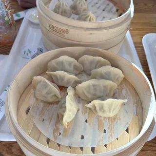 Pork and Shepherd's Purse Dumplings (8 pcs)