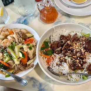 two bowls of food on a table