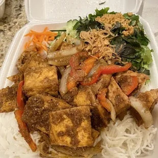 Tofu Lemongrass vermicelli bowl