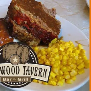 Daily lunch specials including meatloaf, baked steak, bbq ribs, beef &amp; noodles and more.