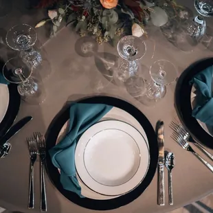 Beautiful table settings designed by OH So Purdy Event Design and Coordinating.  Rentals provided by JoRonCo Rentals