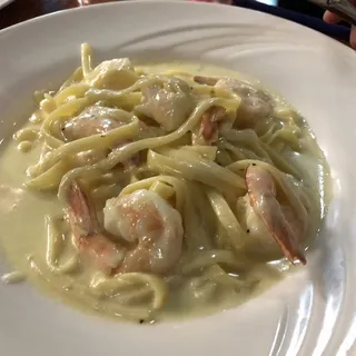 Shrimp Alfredo
