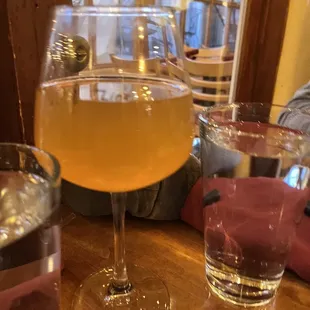 Apricot cider