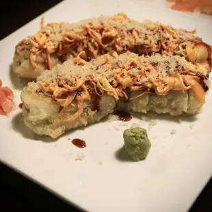 Lin&apos;s Roll